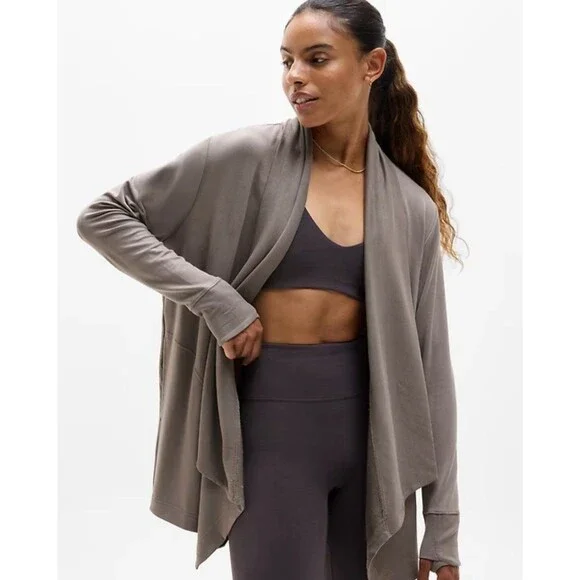 ATHLETA Pranayama Restore Wrap in Mortar Mushroom Gray Tencel Blend Size S - Picture 1 of 10